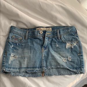 Hollister Jean skirt